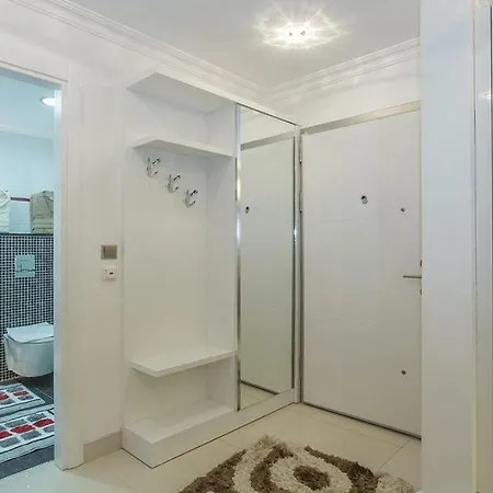 Yenisey Apartment Mahmutlar